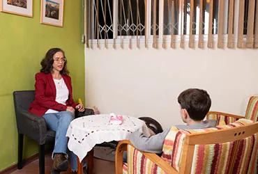 אסנת גרתי פסיכולוגית קלינית לילדים